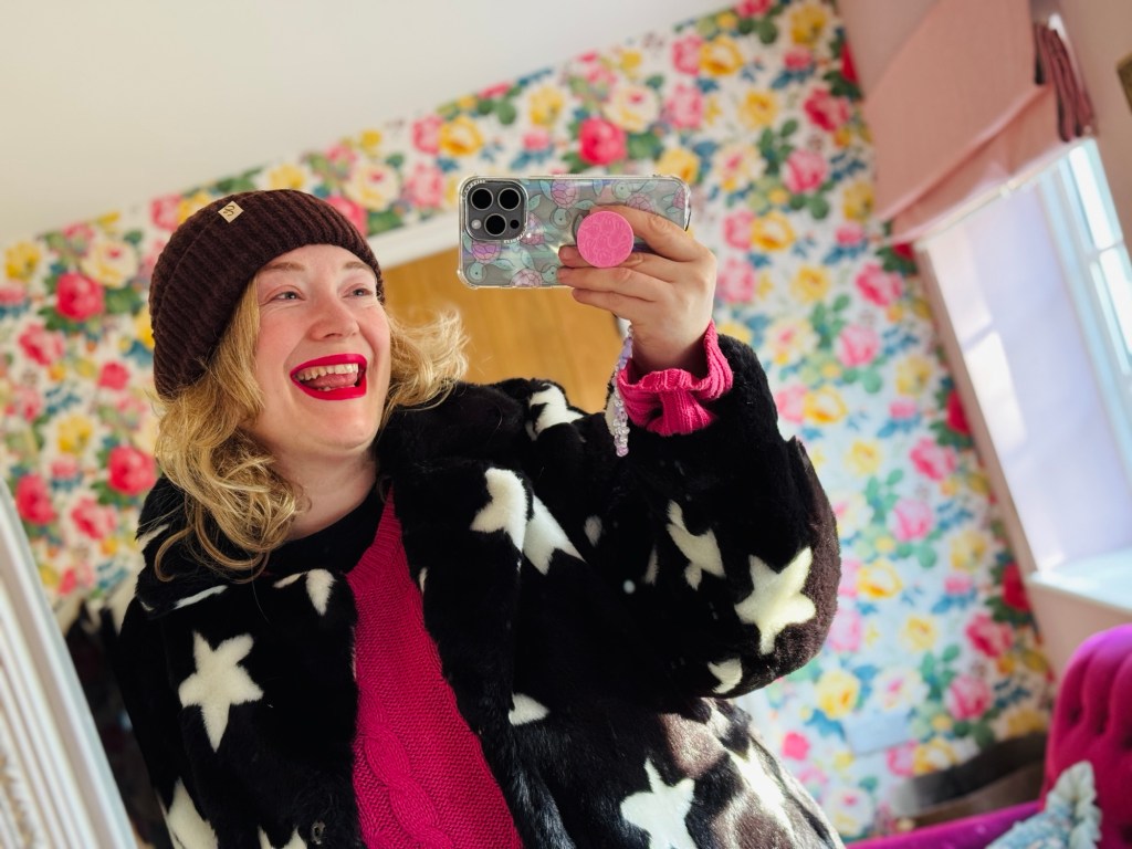 How to Stop Washing Your Hair Every Day: Tips for Healthier, Stronger&nbsp;Hair