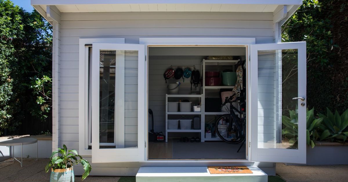 Cleaning the Shed: Ideas To Organize the Space – Kirsty said shop