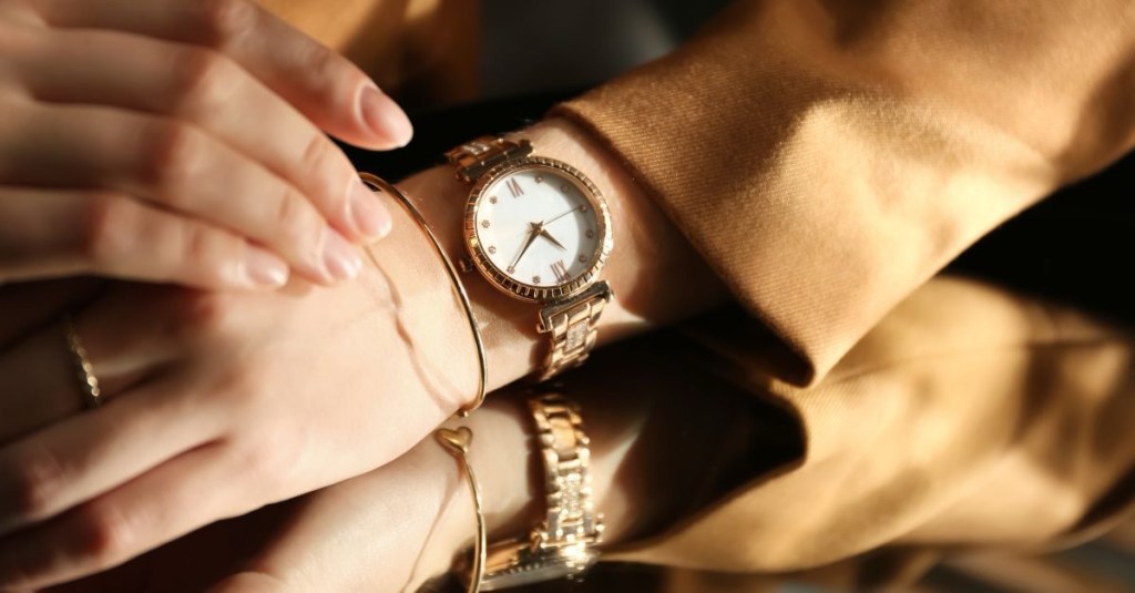 What Makes Wristwatches Such Thoughtful Gifts